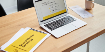 8 Ways to Grow Your Social Media Audience