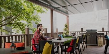 What Are The Important Benefits of Commercial Awnings Services